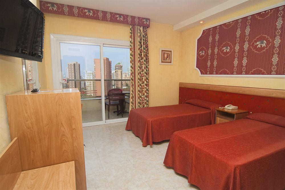 Hotel Servigroup Castilla Benidorm Extérieur photo